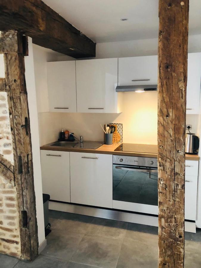 Joli Appartement Quartier Historique Moulins  Esterno foto